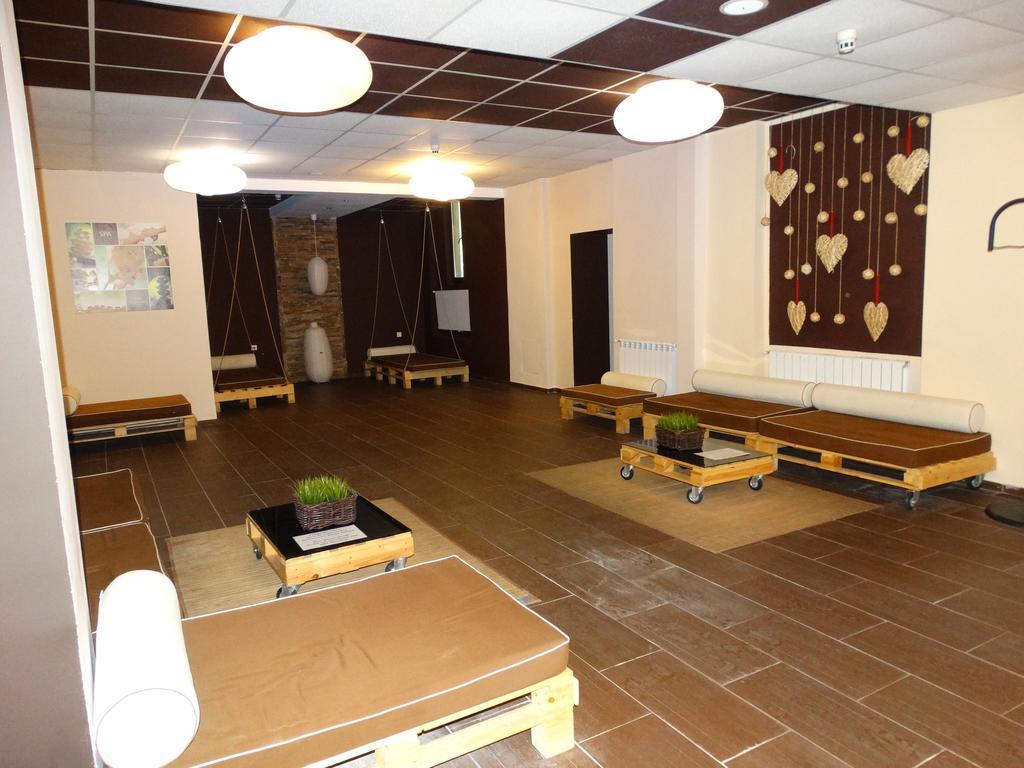 Snezhankas Apartment Pamporovo Ngoại thất bức ảnh